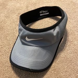 Nike visor